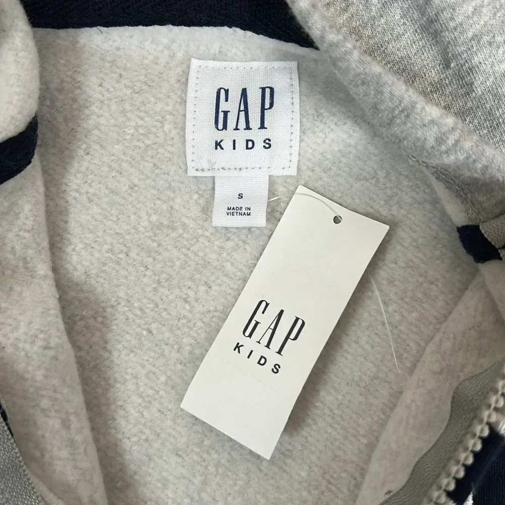 New boys girls Kids Vintage Soft GAP Logo Hoodie small 6-7 NWT GRAY jacket